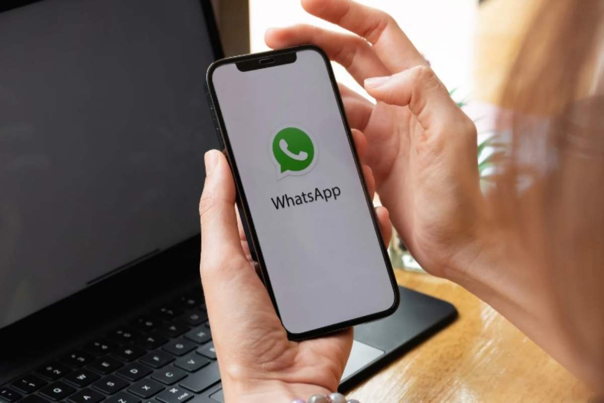 WhatsApp vulnerabile