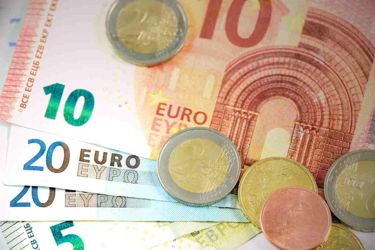 € 1392 di bonus per gli anziani