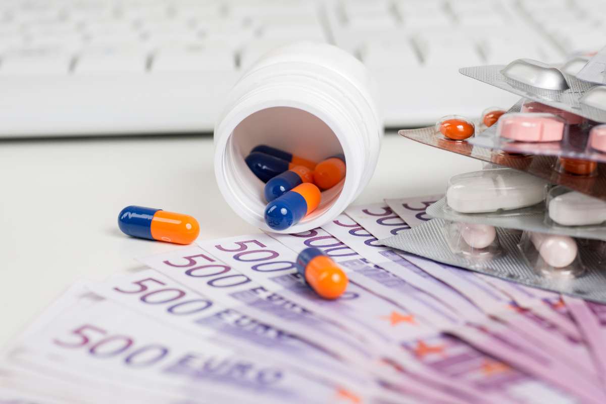 come detrarre spese mediche