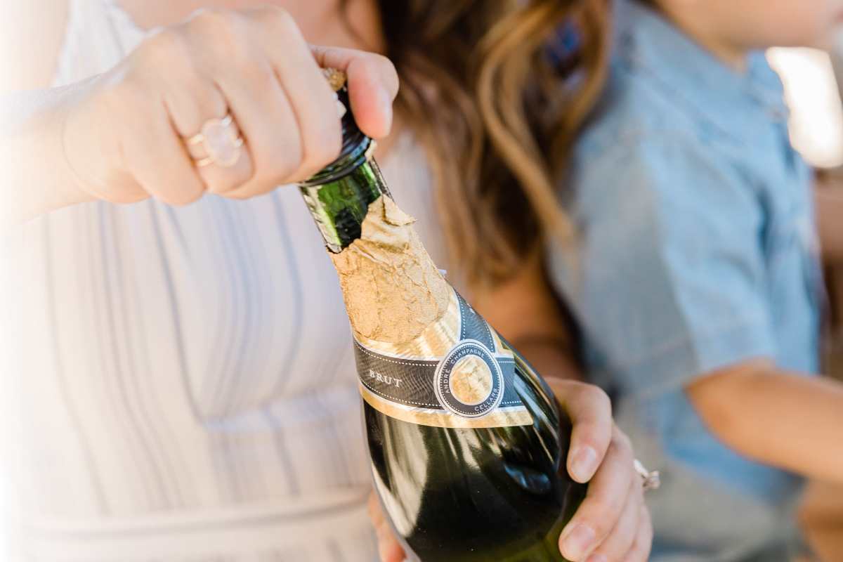 Come aprire bottiglia champagne