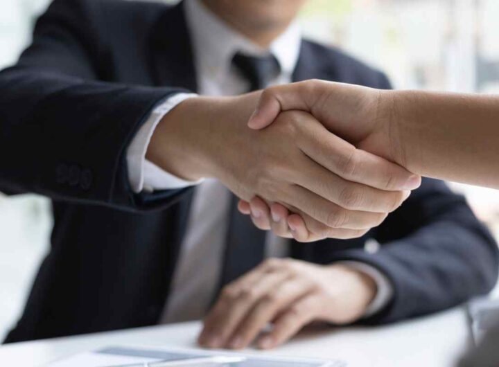 Stanco del tuo lavoro? In tanti stanno ottenendo 300mila euro , ecco come ottenerli