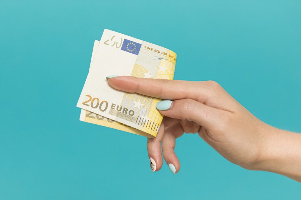 Come ottenere dai € 252 agli € 806 per sei mesi