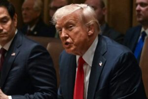 trump chiude america