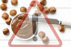 Il produttore dolciario Ferrero ha disposto il richiamo di 11 lotti del prodotto Nutella Ice Cream Pot a causa della mancata indicazione della lista