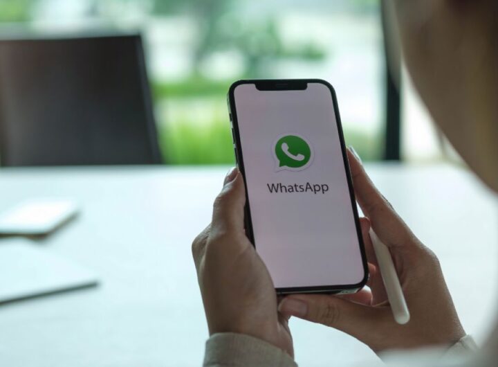 WhatsApp