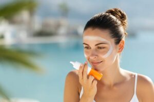 crema solare: le parti del corpo in cui metterla